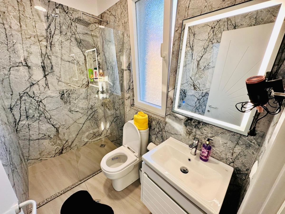 Privat overnatting Rrjolli View Velipojë